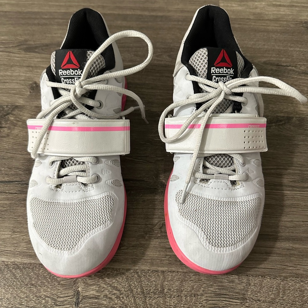 Reebok CrossFit women’s lifter 2.0 shoes. Size 8.5